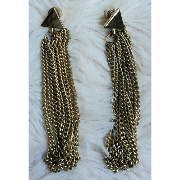 Gold chain dangle earrings - Picture 10 of 15